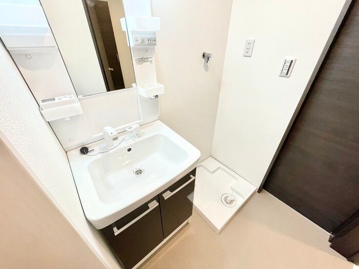 物件内観写真16　(洗面)