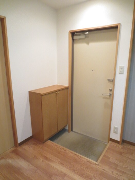 物件内観写真6　(廊下)