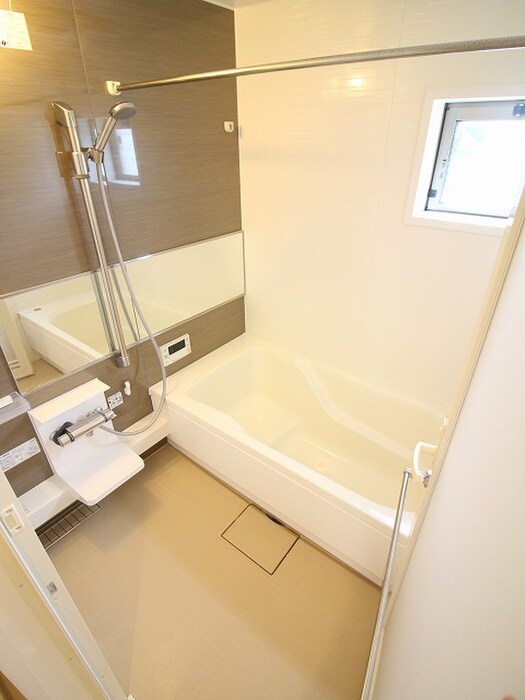 物件内観写真9　(バス／シャワールーム等)