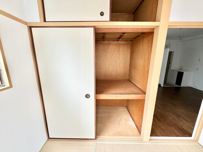 物件内観写真16　(収納)