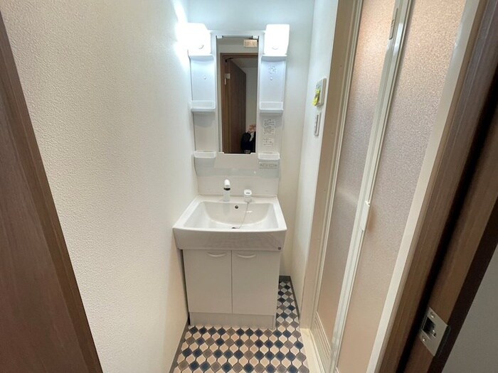 物件内観写真10　(洗面)