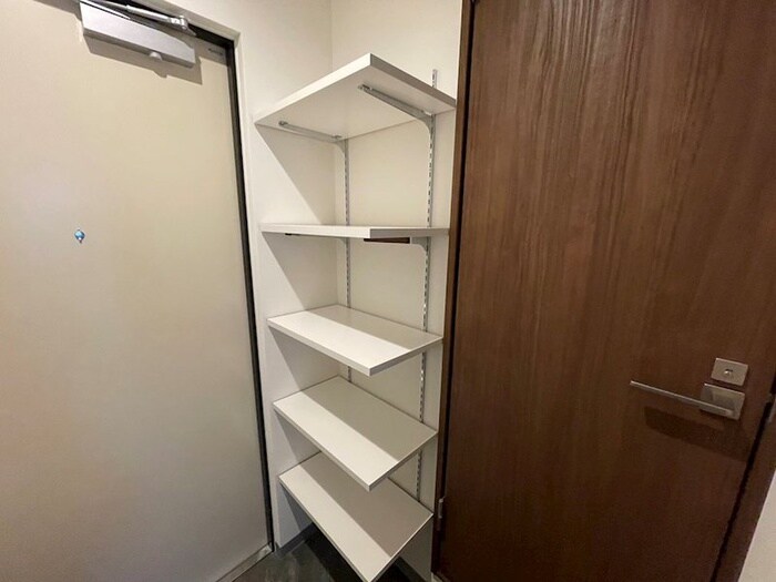 物件内観写真17　(靴箱)