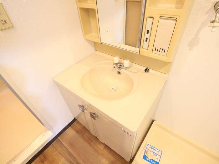 物件内観写真13　(洗面)