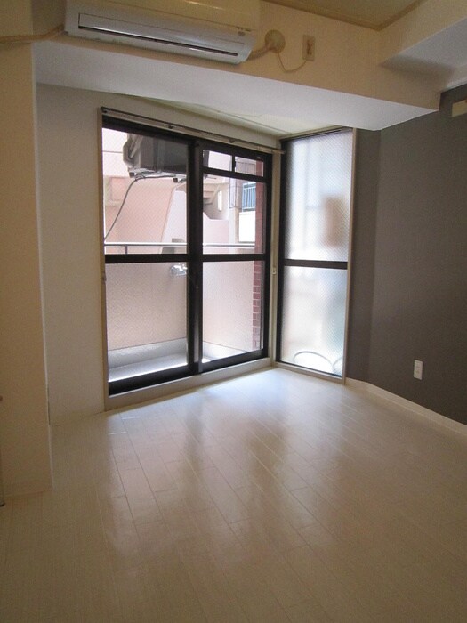 物件内観写真6　(居室)