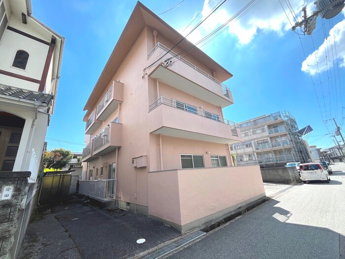 物件外観写真6　(外観写真)