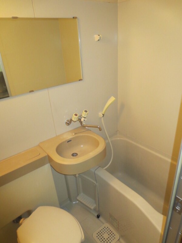 バス／シャワールーム等