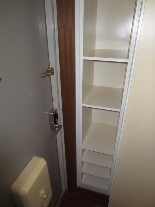 物件内観写真12　(靴箱)