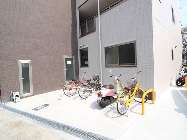 駐輪場