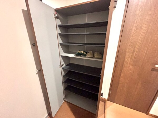 靴箱