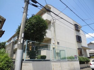津崎マンション外観写真
