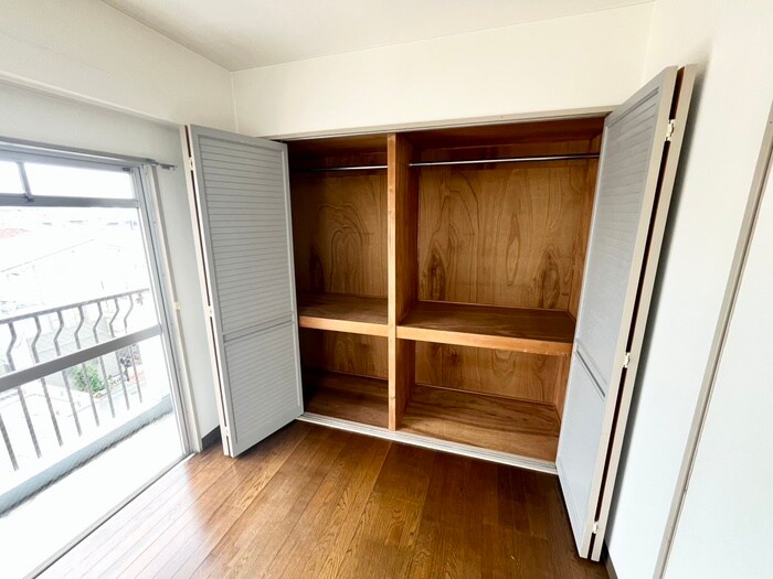 物件内観写真10　(収納)