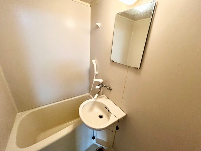 物件内観写真14　(洗面)