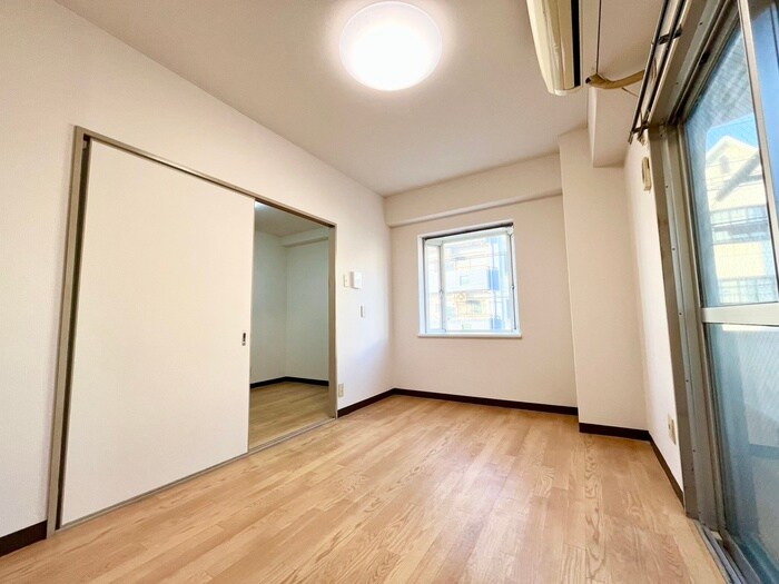 物件内観写真15　(居室)