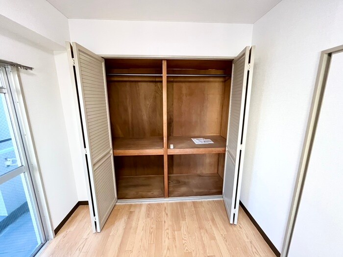 物件内観写真16　(収納)