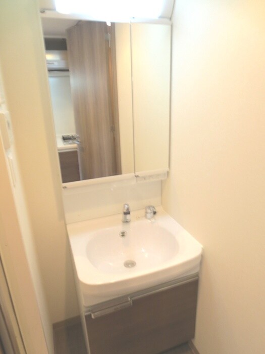 物件内観写真10　(洗面)