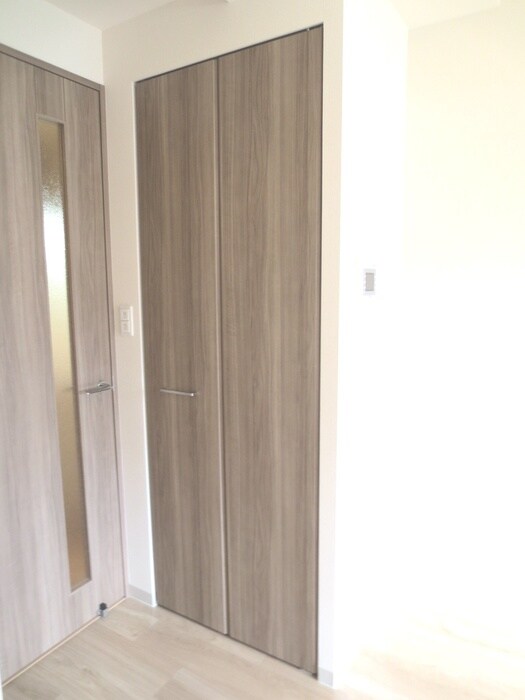 物件内観写真16　(内観写真)