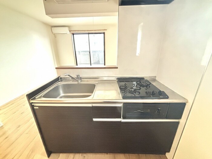 物件内観写真2　(キッチン)