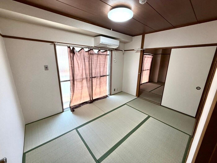 物件内観写真13　(居室)