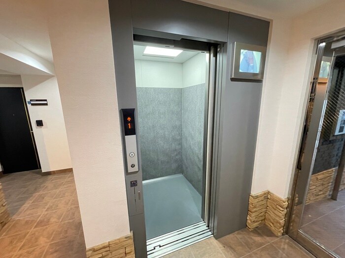 物件外観写真3　(建物設備)