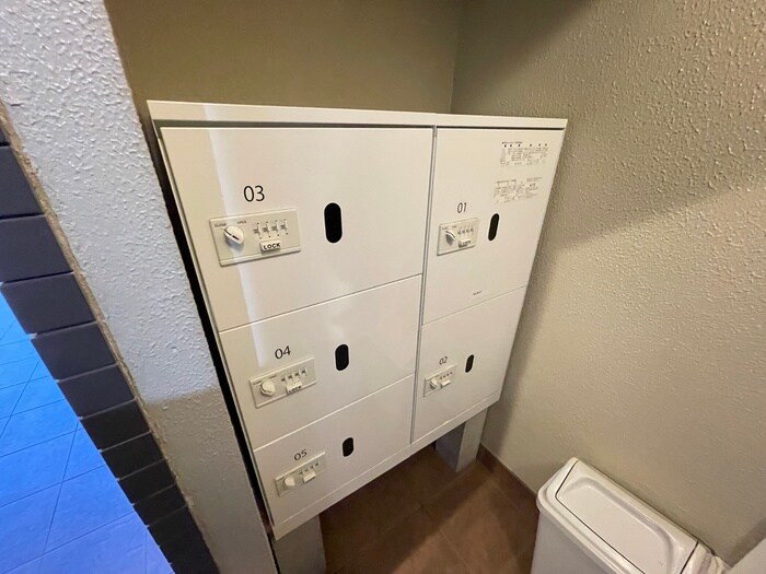 物件外観写真4　(建物設備)