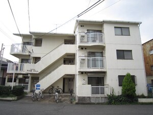 パインヒル外観写真