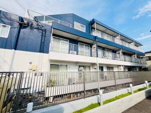 イーストハイツ外観写真