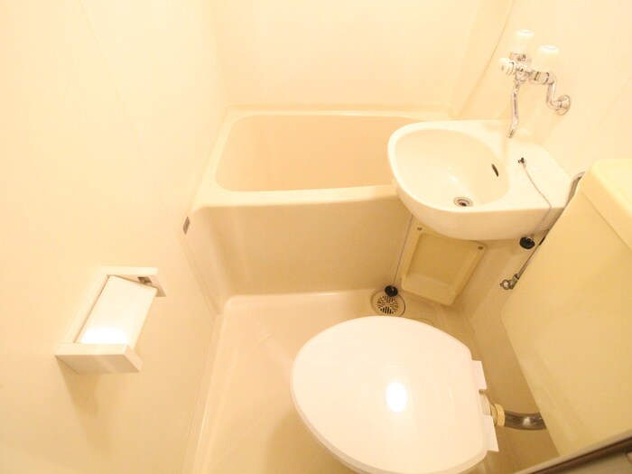 物件内観写真8　(バス／シャワールーム等)