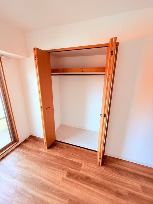 物件内観写真10　(収納)