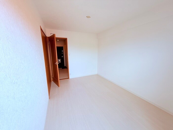 物件内観写真10　(内観写真)