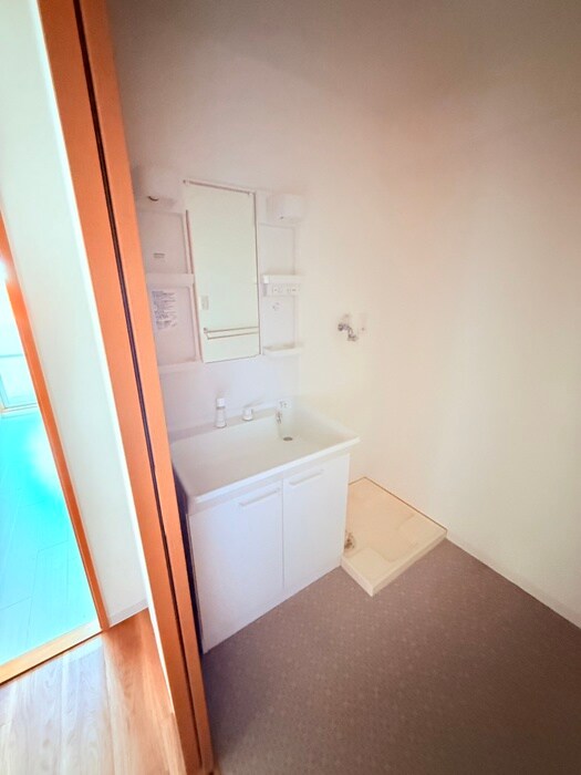 物件内観写真12　(洗面)