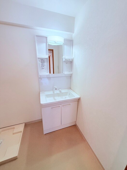 物件内観写真12　(洗面)