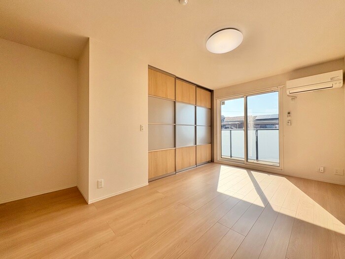 物件内観写真7　(居室)