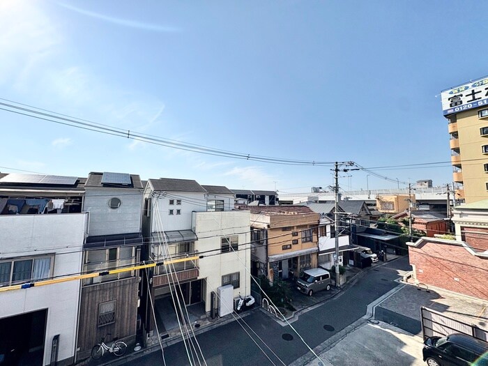 物件内観写真22　(室内からの展望)