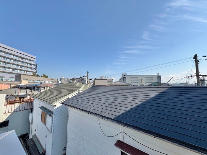 物件内観写真22　(室内からの展望)