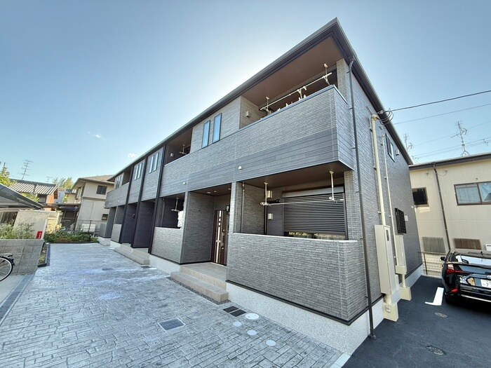 物件外観写真1　(外観写真)