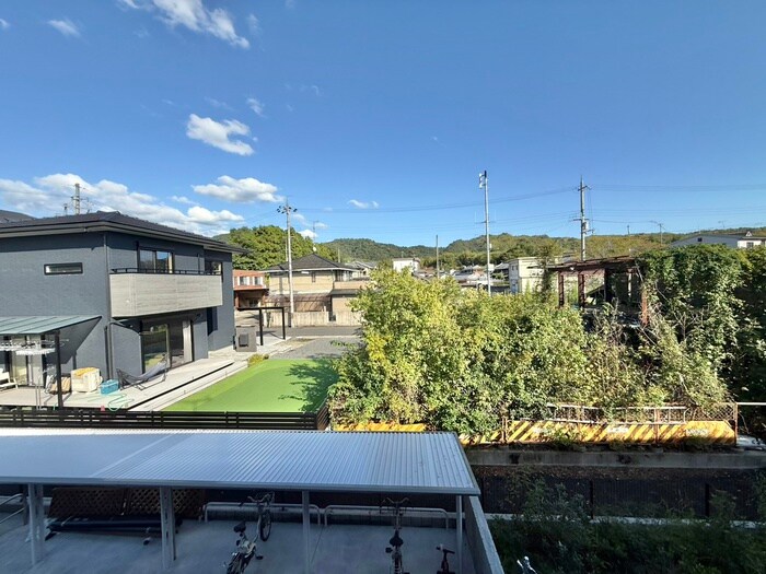 物件内観写真22　(室内からの展望)