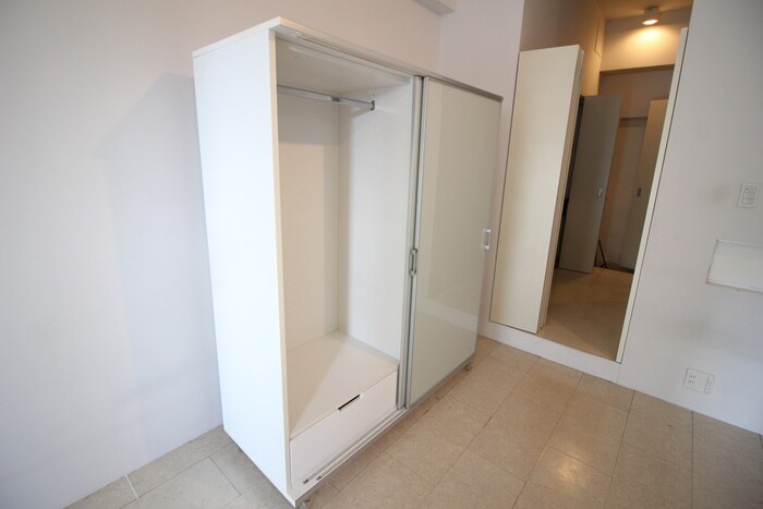 物件内観写真15　(収納)