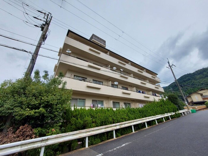 物件外観写真3　(外観写真)