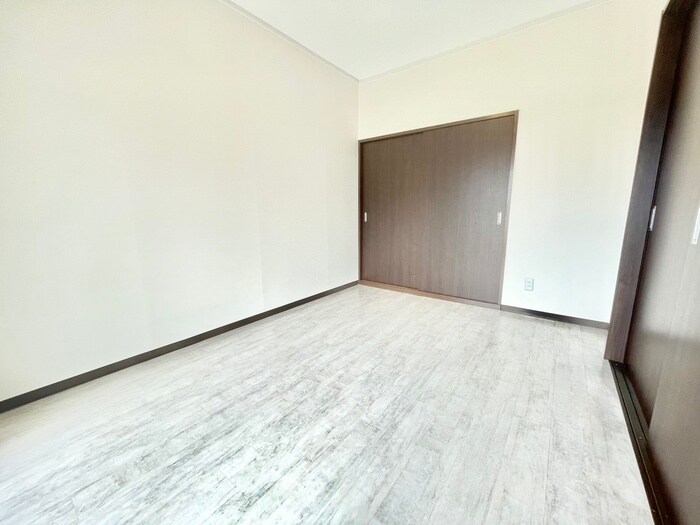 物件内観写真11　(居室)