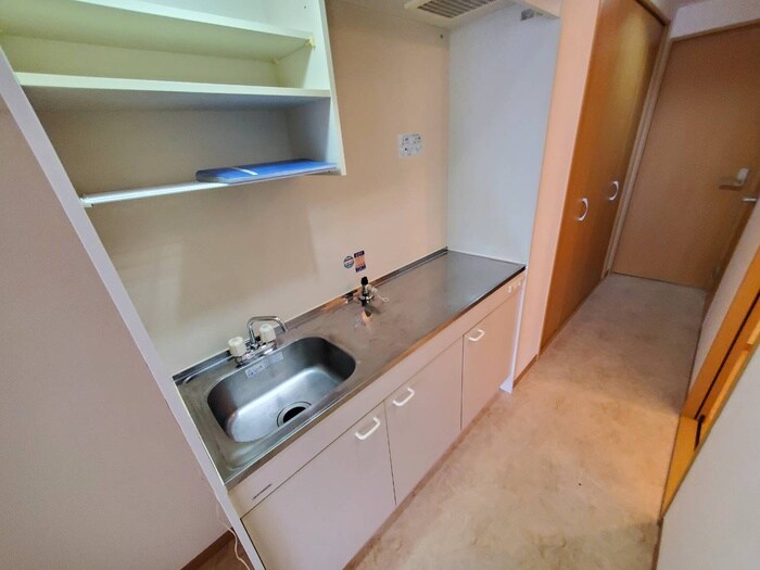 物件内観写真11　(廊下)