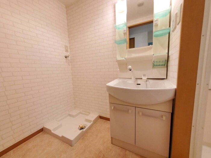 物件内観写真13　(洗面)