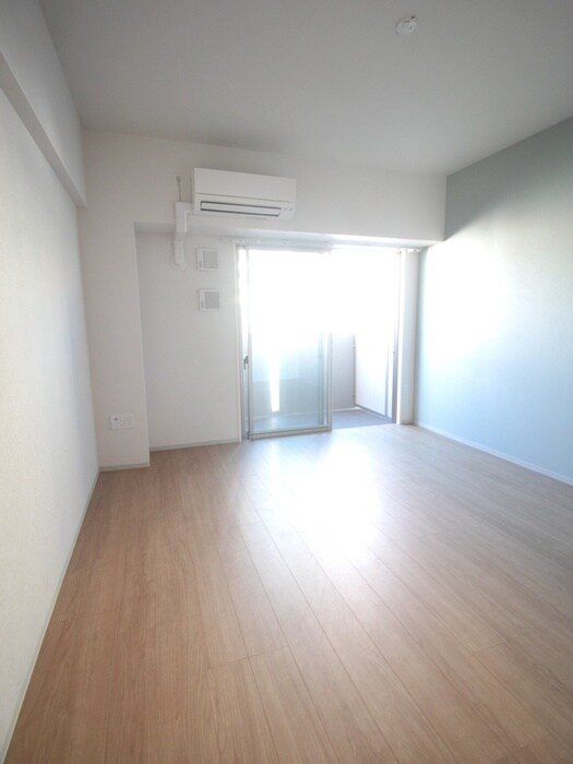 物件内観写真18　(居室)