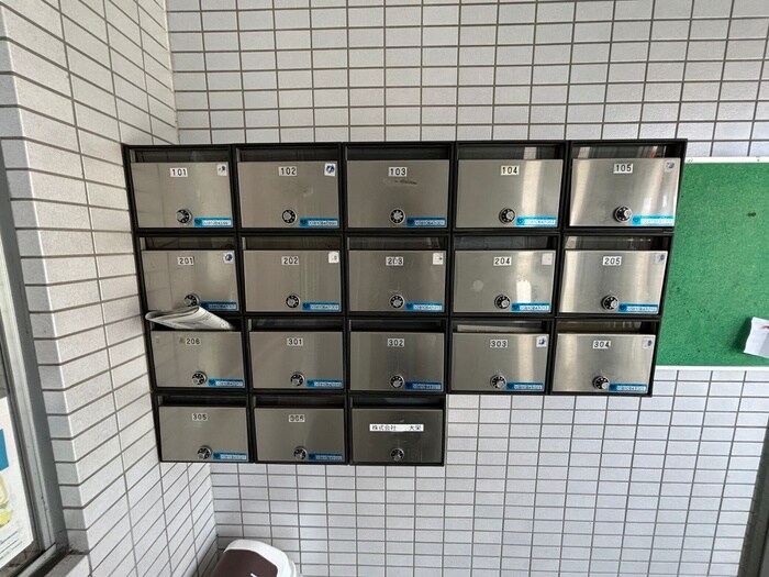 物件外観写真6　(建物設備)