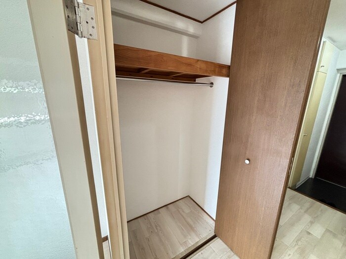 物件内観写真12　(収納)