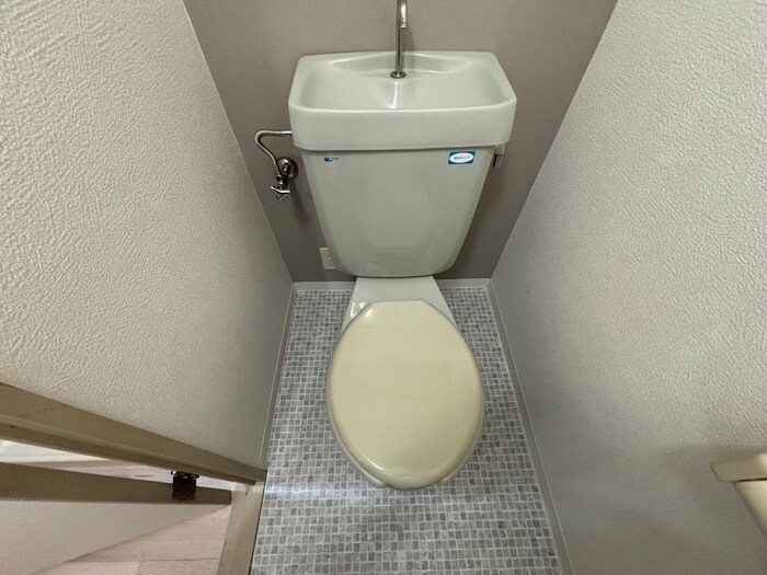 物件内観写真12　(トイレ)