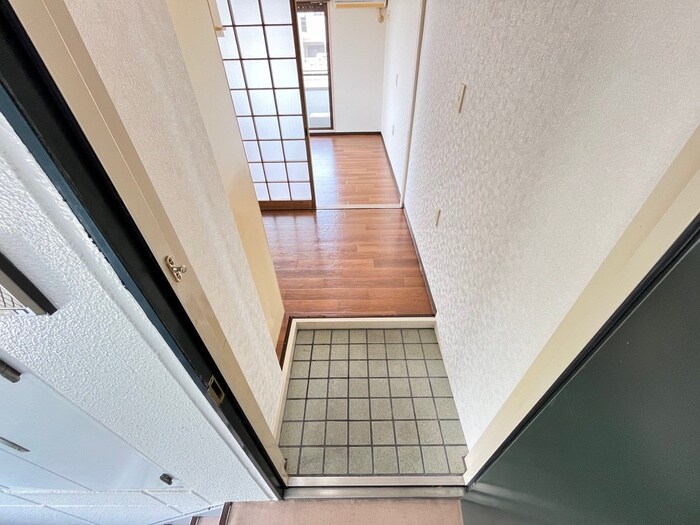 物件内観写真7　(廊下)