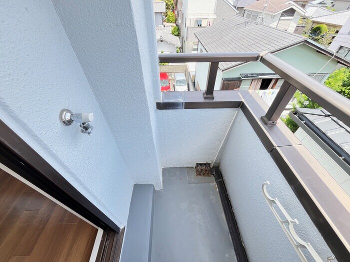 物件内観写真17　(洗濯機置場)