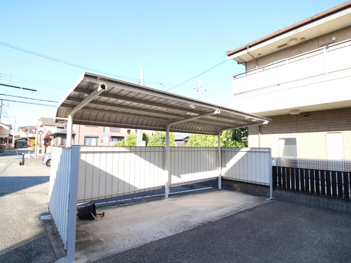 物件外観写真3　(駐輪場)