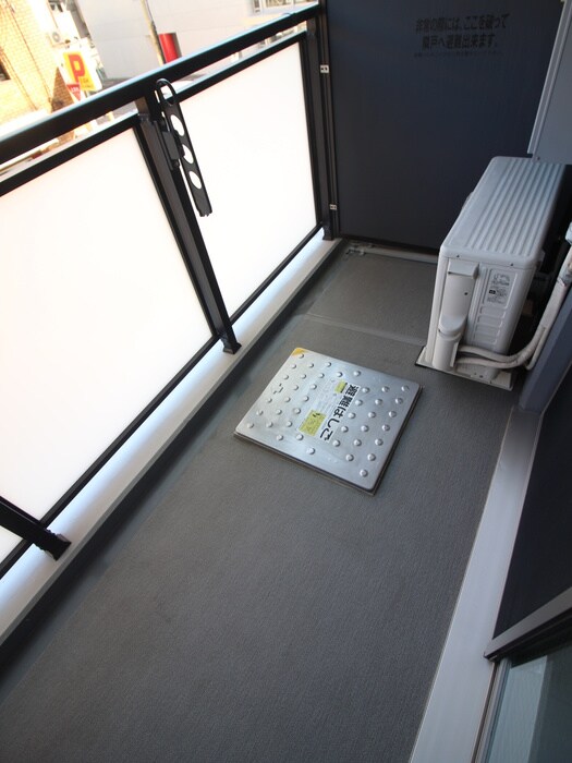 物件内観写真16　(ベランダ・バルコニー)