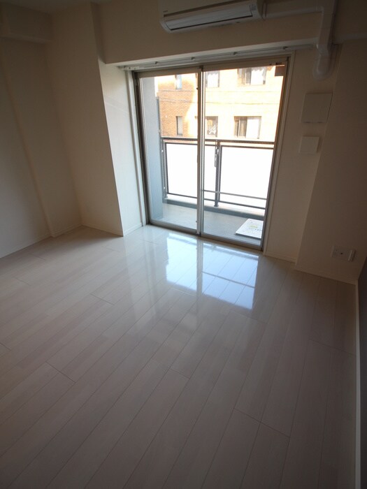 物件内観写真18　(居室)